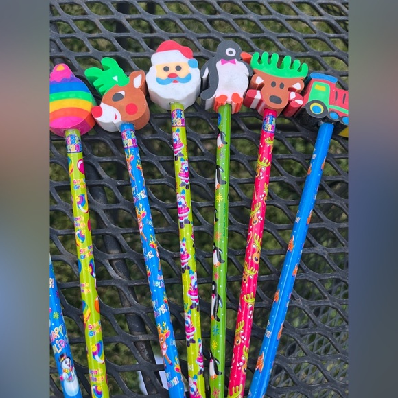 Colorful Holiday Pencil Set for Kids - Picture 3 of 3